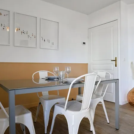 Avec 3 Balcons Et Parking Apartamento *