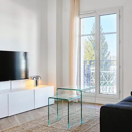 Avec 3 Balcons Et Parking Apartment Marcq-en-Baroeul
